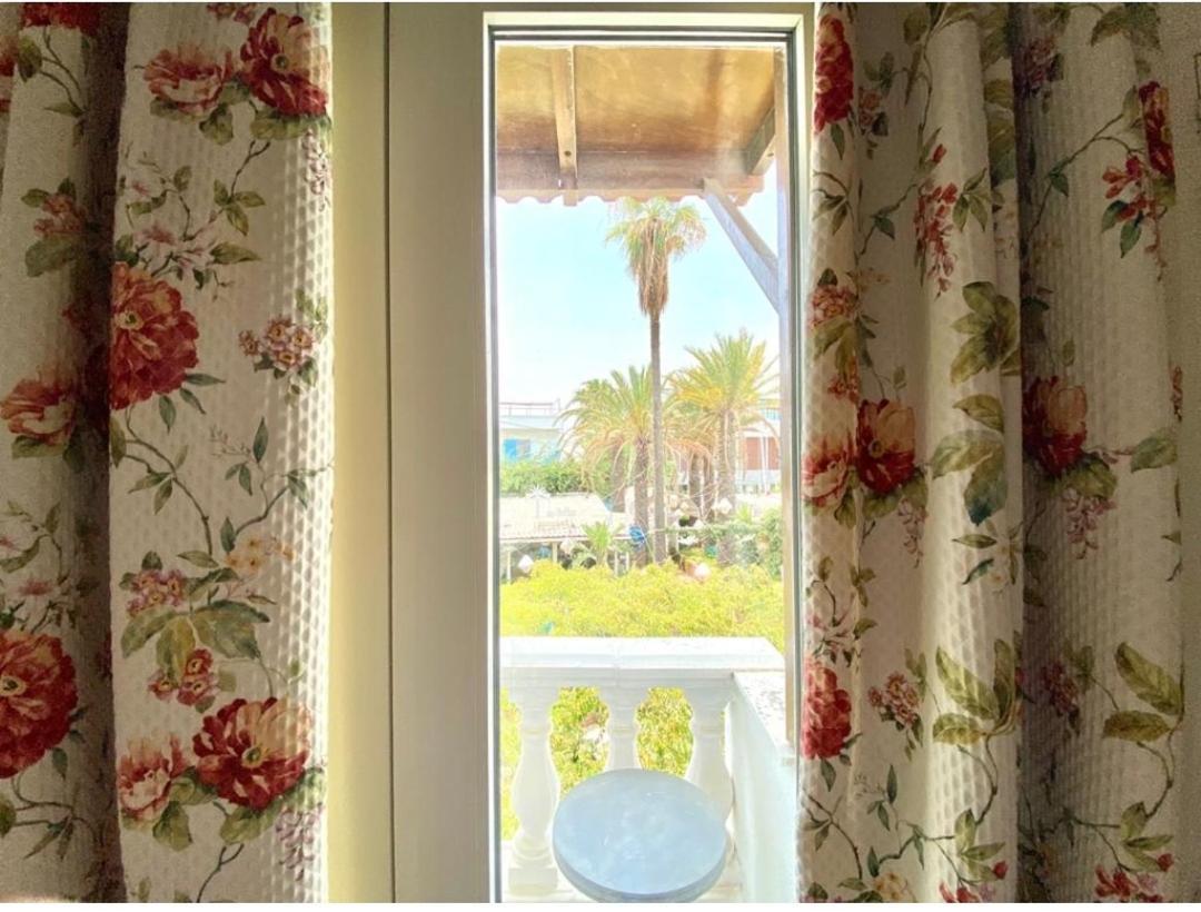 Plaza Corniche Hotel La Marsa Exterior photo